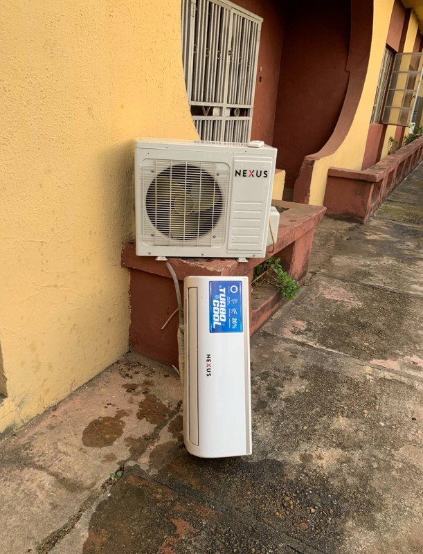 V.Clean 1Hp Nexus Air-Conditioner with gas For-sale [ Product Code >> 0737 ]