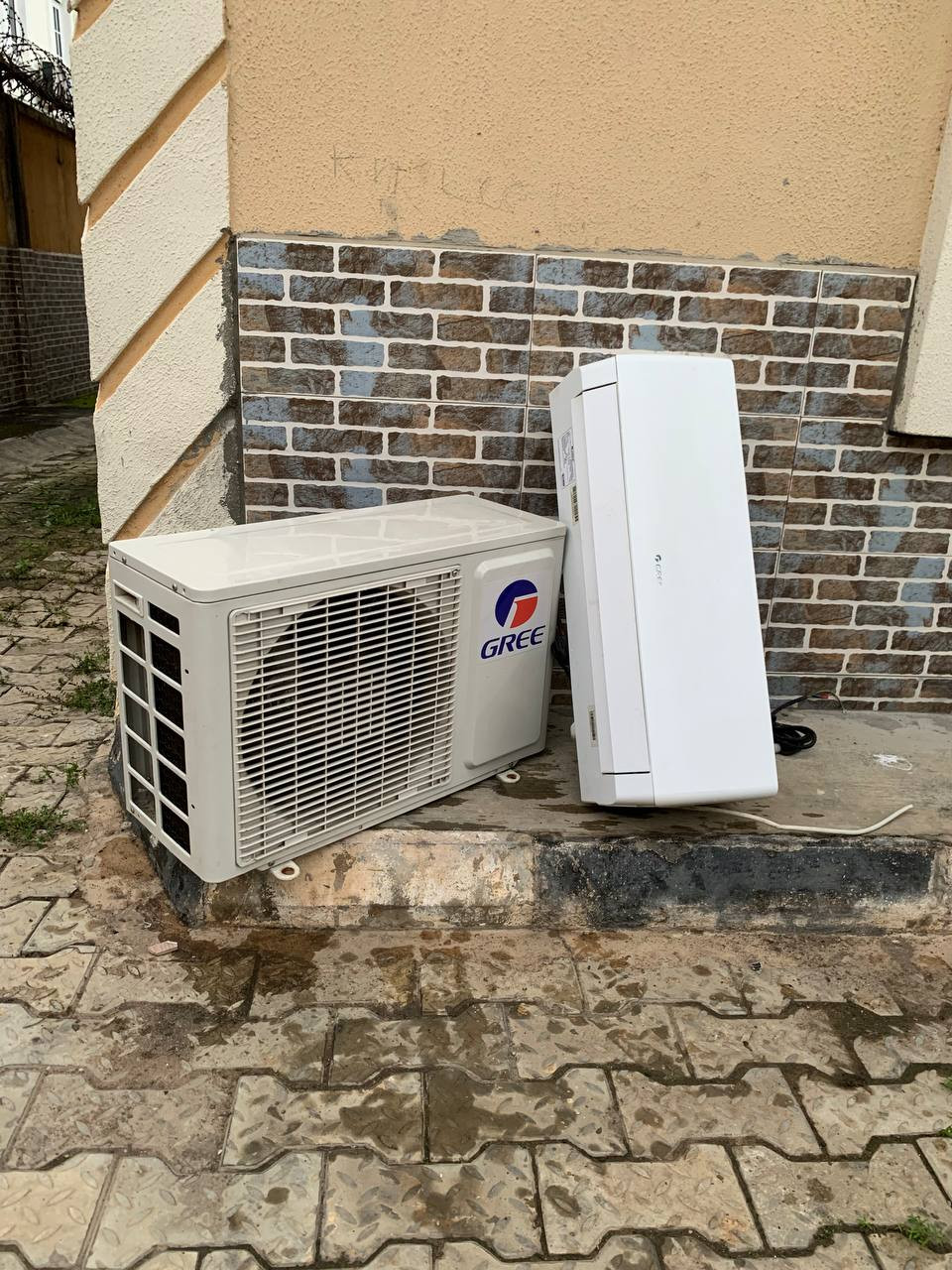 V.Clean 1Hp Gree Air-Conditioner With Already filled Gas For-Sale