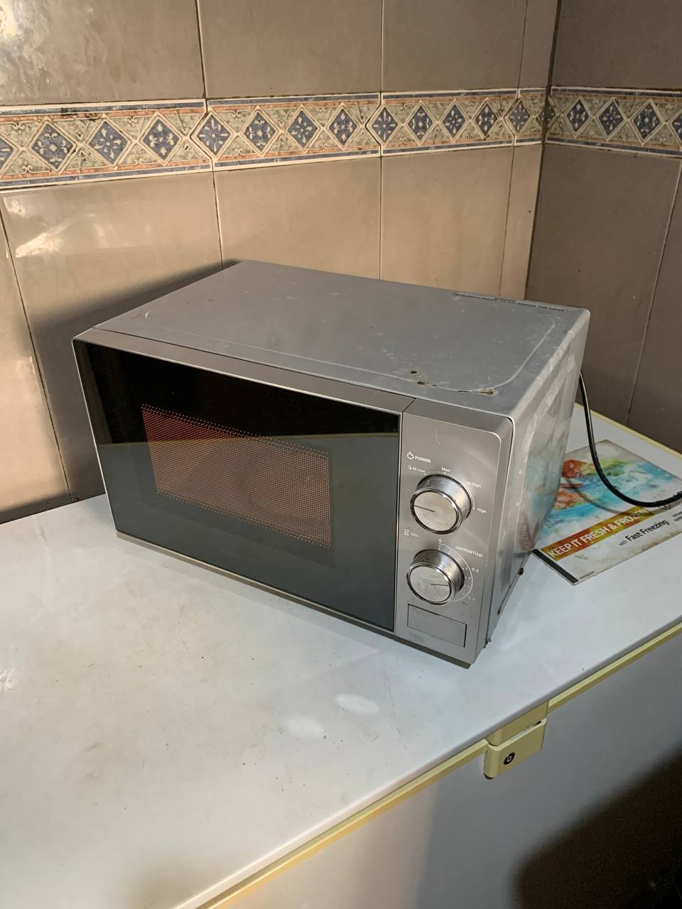 Clean 20Litters Microwave Oven H20MOMS10 For-Sale