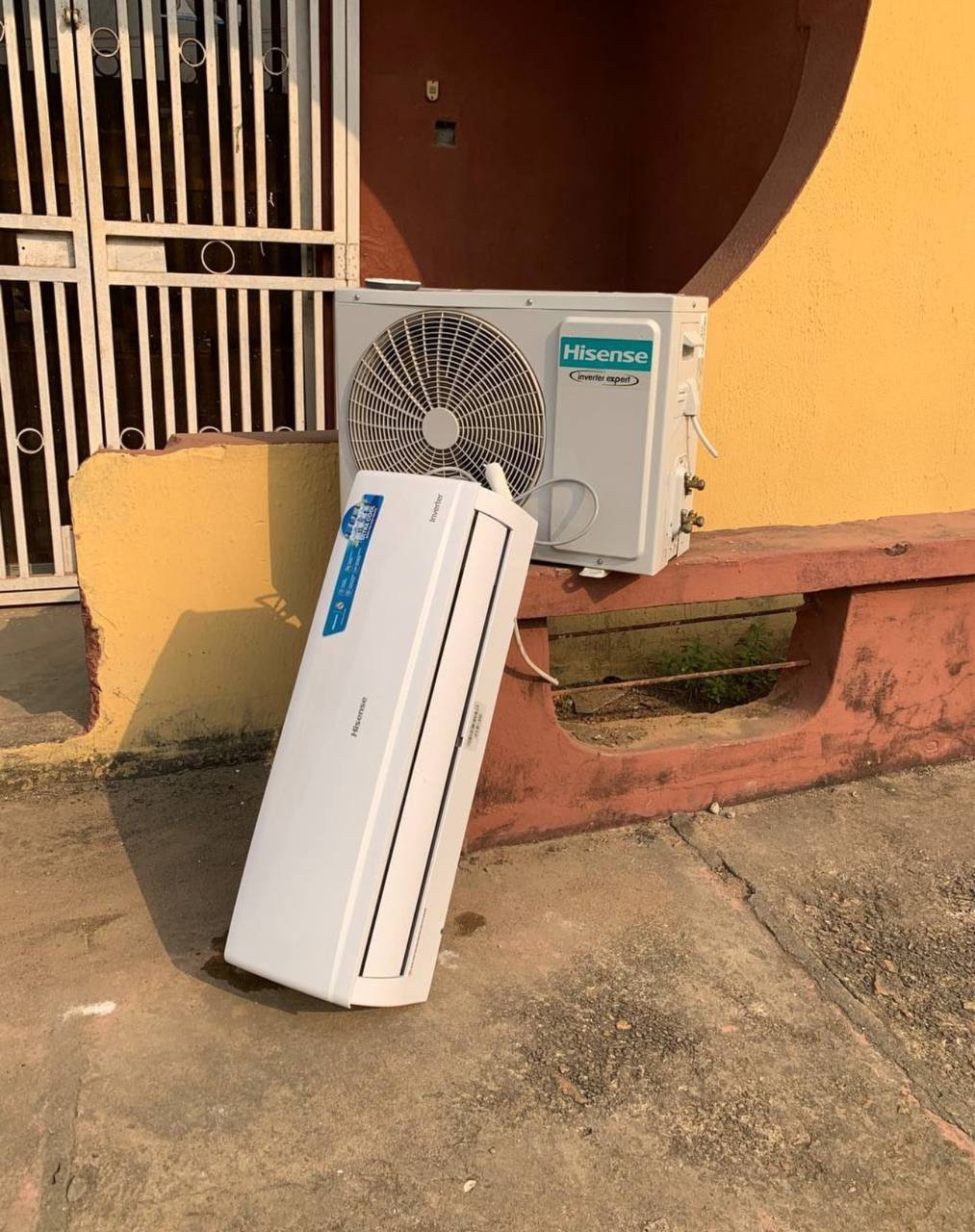 ❌❌SOLD-OUT❌❌ V.Clean, 2025 Model, 1.5Hp Hisense Inverter Air-Conditioner With Already Filled Gas and Outdoor Hanger For-Sale
