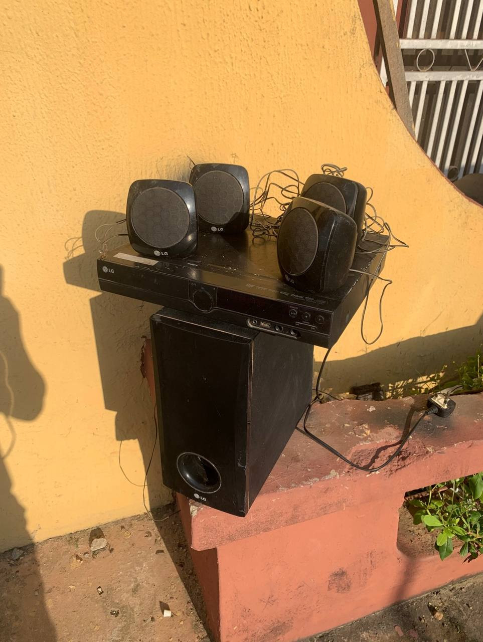 300W Lg Bluetooth Dvd Home-Theater Sound System For-Sale